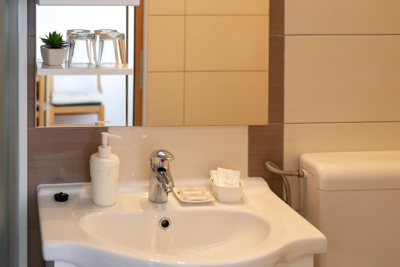 Rooms Marijana Obrovac Slunj Bagian luar foto